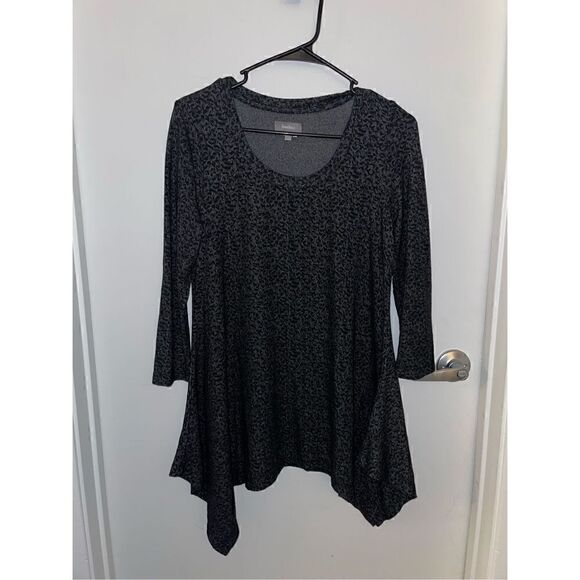 Neiman Marcus blouse   - Picture 1 of 4